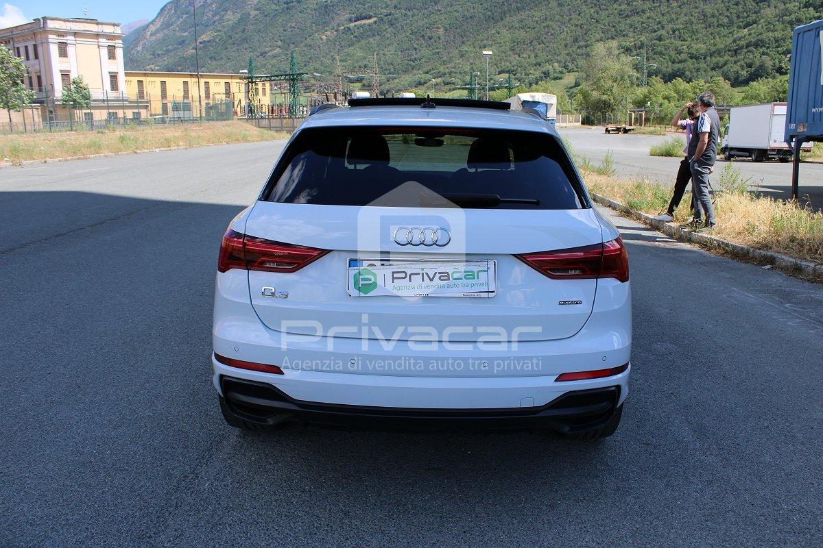 AUDI Q3 40 TDI quattro S tronic S line edition