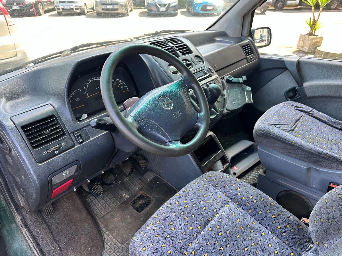 MERCEDES - Classe V - 220 CDI Ambiente 7 POSTI