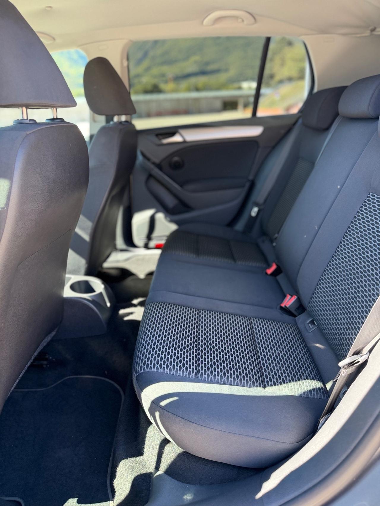 Volkswagen Golf 2.0 TDI 110CV DPF 5p. Ok neopatentati