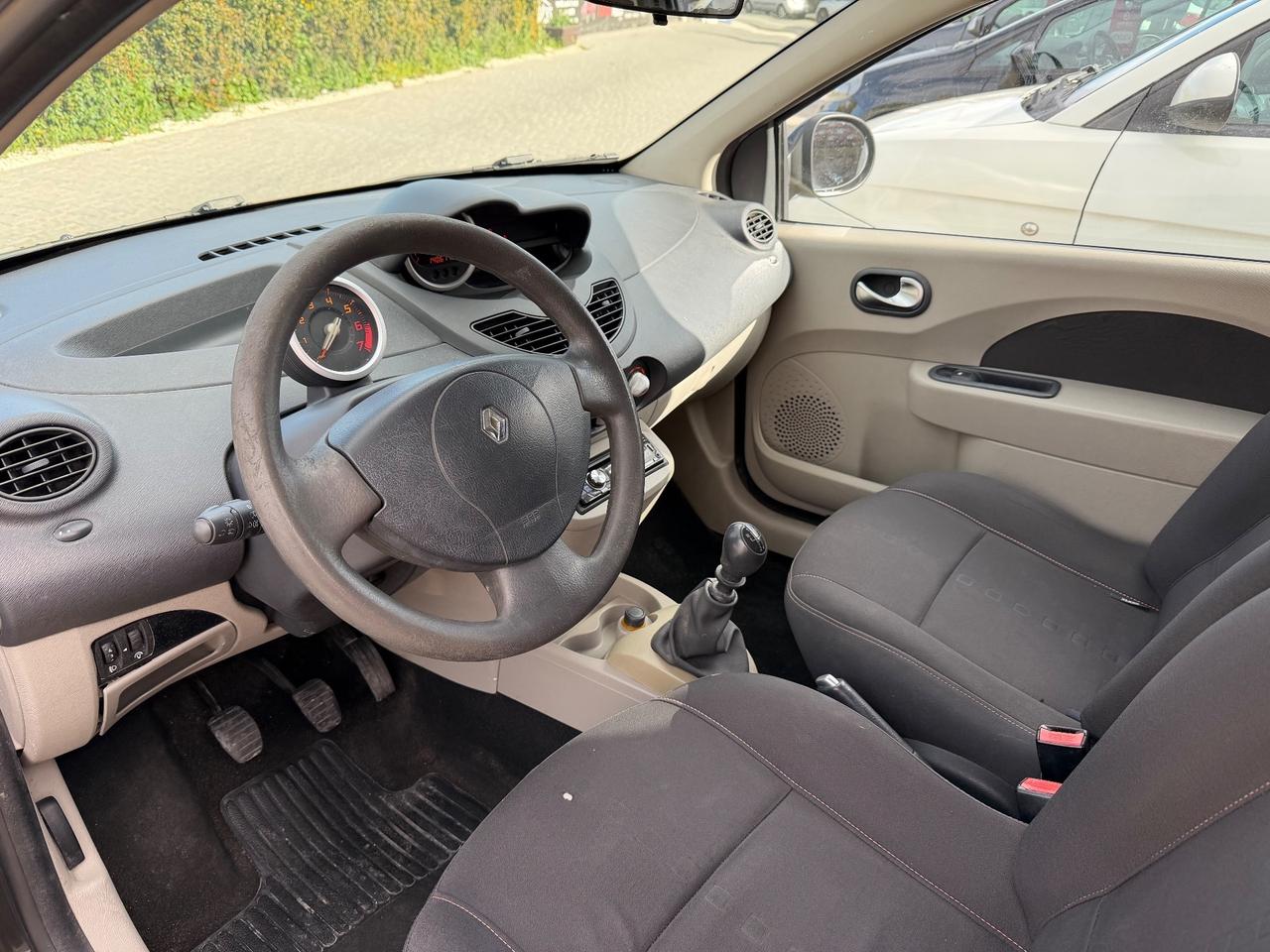 Renault Twingo 1.2 8V Dynamique