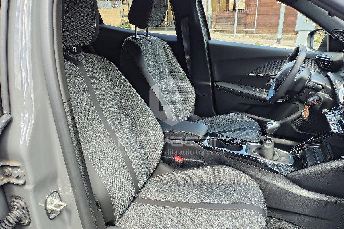 PEUGEOT 2008 PureTech 100 S&S Allure