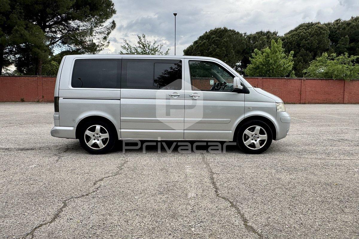 VOLKSWAGEN Multivan 2.5 TDI/130CV Comfortline