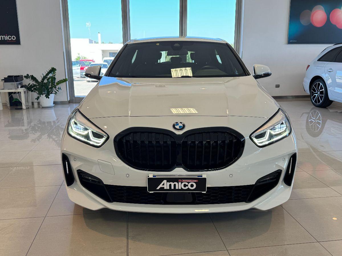 BMW Serie 1 118d M Sport Black Cromo Solo 90.000km
