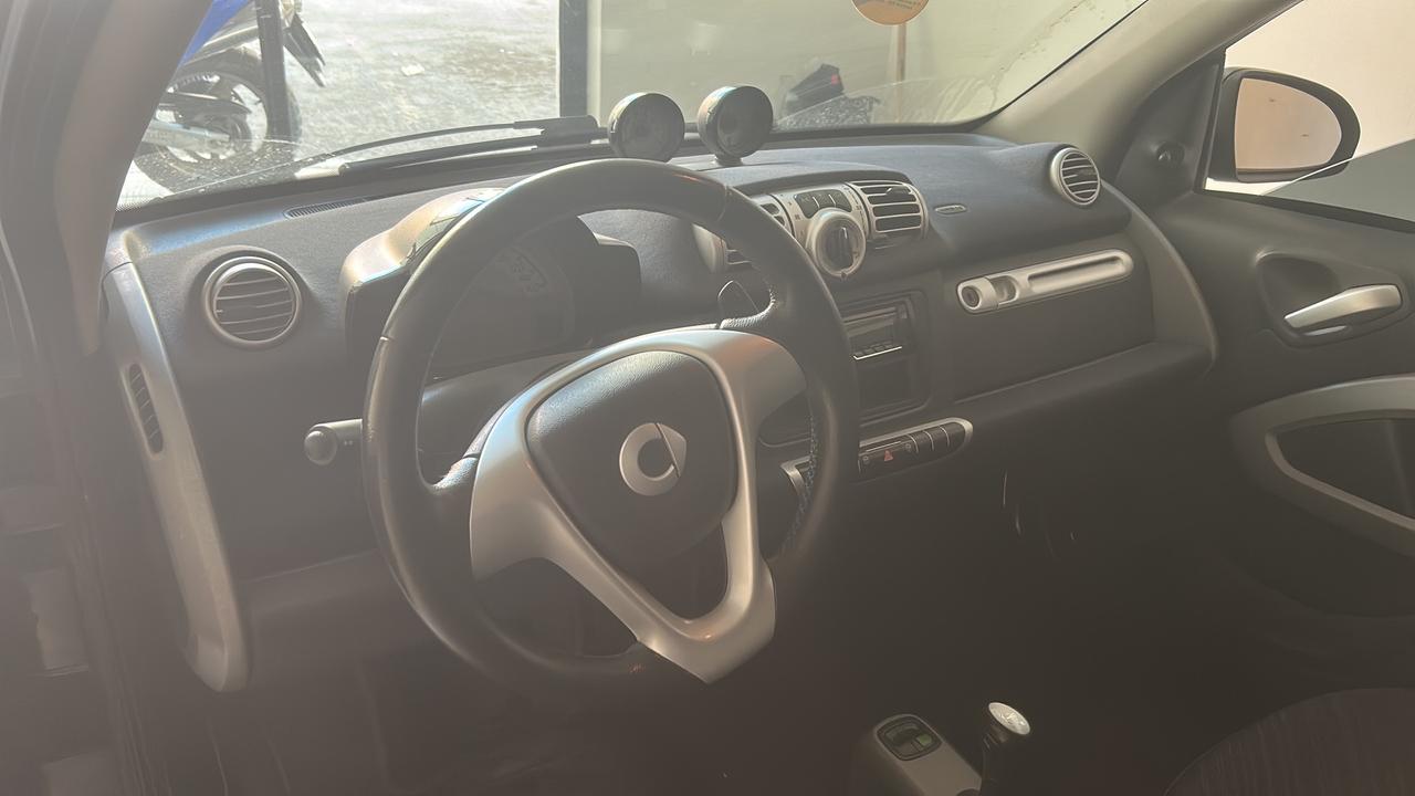 Smart ForTwo 1000 62 kW cabrio pulse