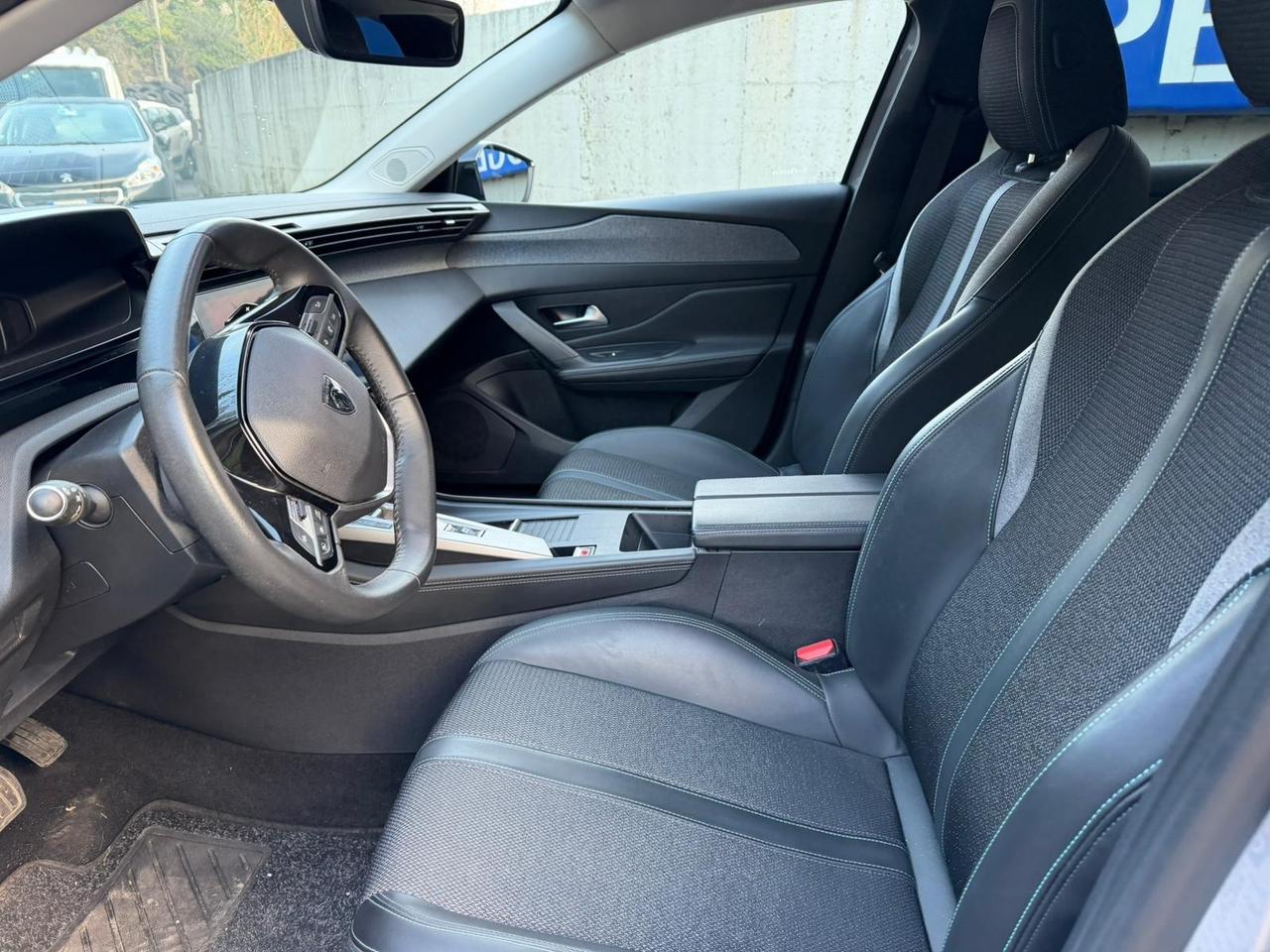 Peugeot 308 PureTech Turbo 130 S&S Allure