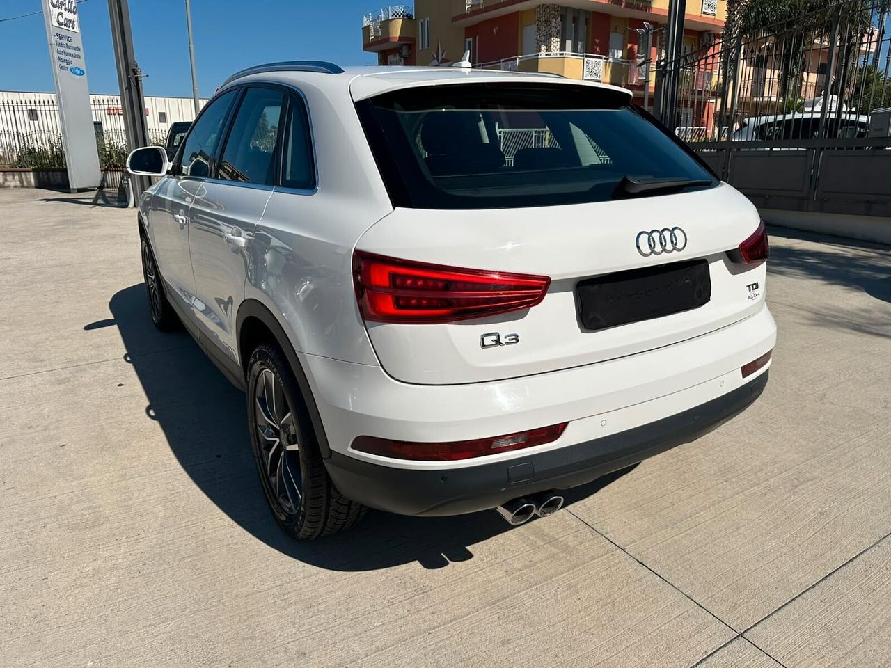 Audi Q3 2.0 TDI 120 CV