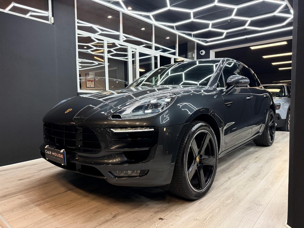 Porsche Macan 2.0 252CV PDK Tetto Panoramico