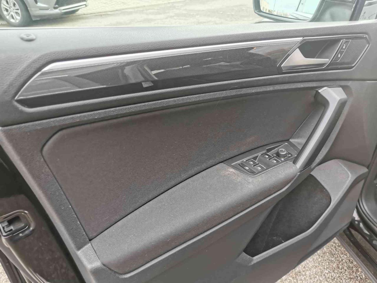 VOLKSWAGEN Tiguan 2ª serie Tiguan 1.6 TDI SCR ...