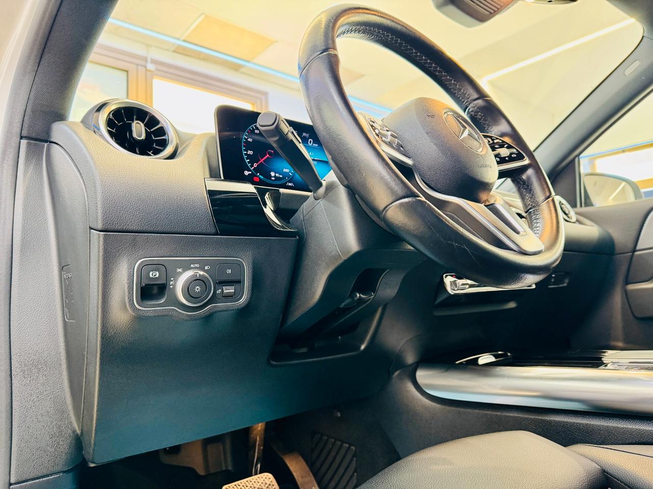 Mercedes B 180d Autom. LED/Display PRO/RetroCam/Premium