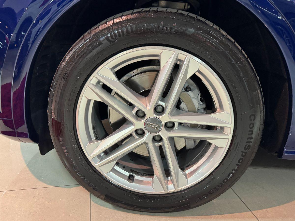 AUDI Q5 2.0 TDI quattro S-tronic S-line Plus