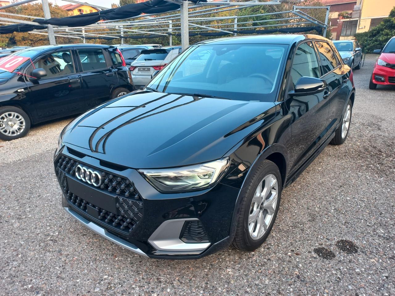 Audi A1 allstreet 30 TFSI S tronic Identity Contrast