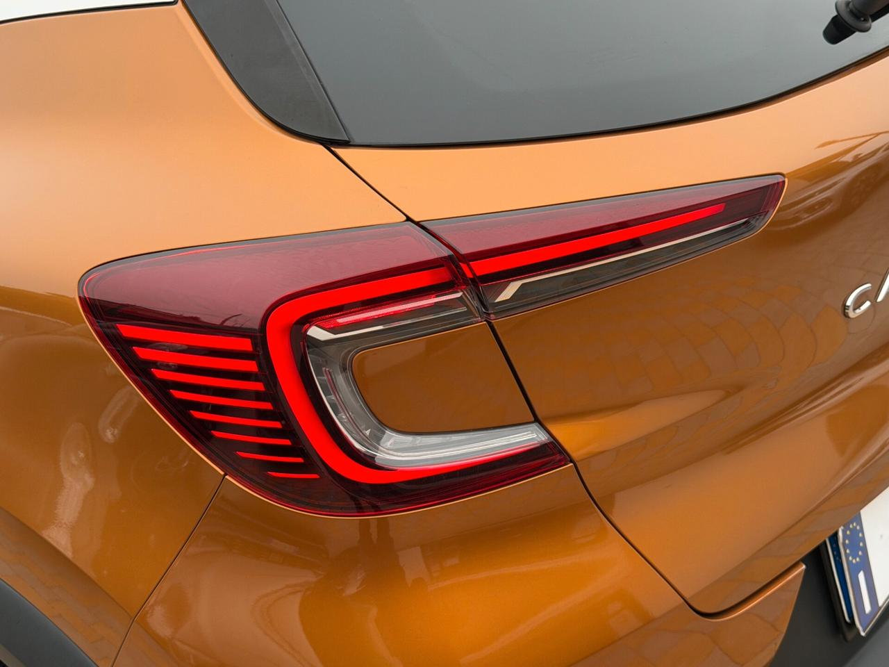 Renault Captur 1.0 TCE 100 cv. INTENS