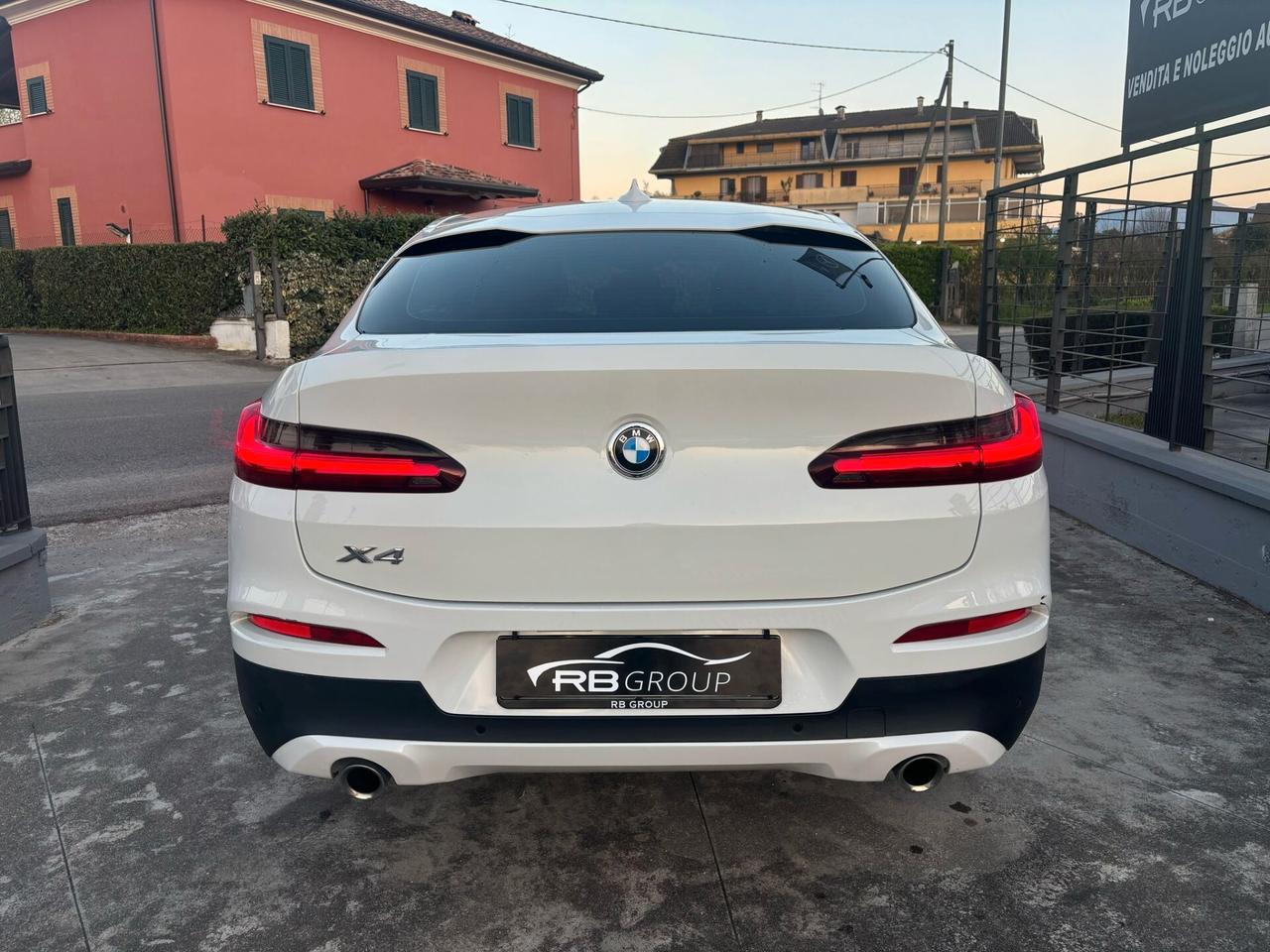 Bmw X4 xDrive20i xLine