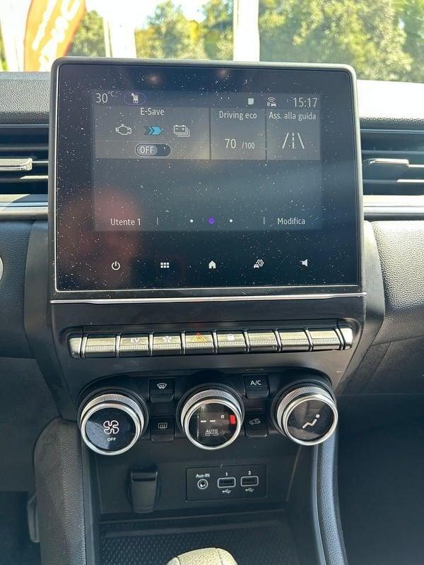 Renault Captur E-Tech hybrid 1.6 E-TECH HEV 145 TECHNO AUTO