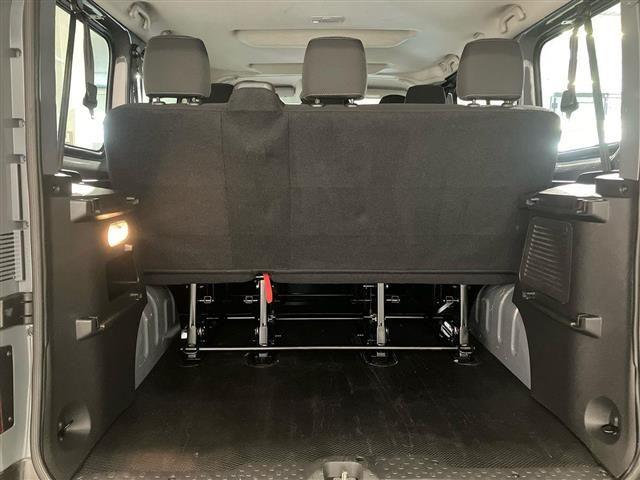 RENAULT Trafic passenger 2.0 Blue dci 110cv L1H1 Zen