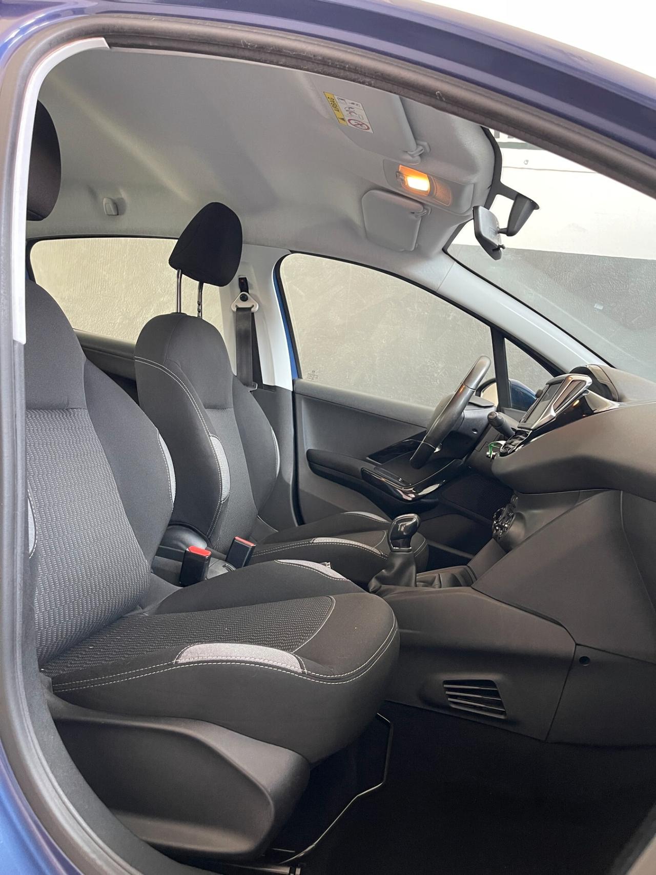 Peugeot 208 BlueHDi 75CV 5 porte Allure