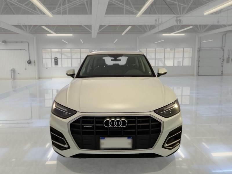 AUDI Q5 50 TFSI e Business quattro S tronic