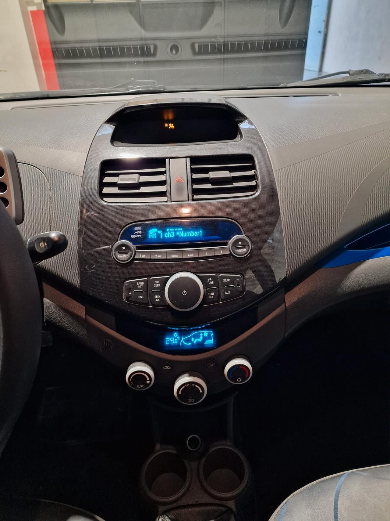 Chevrolet Spark 1.2 LT