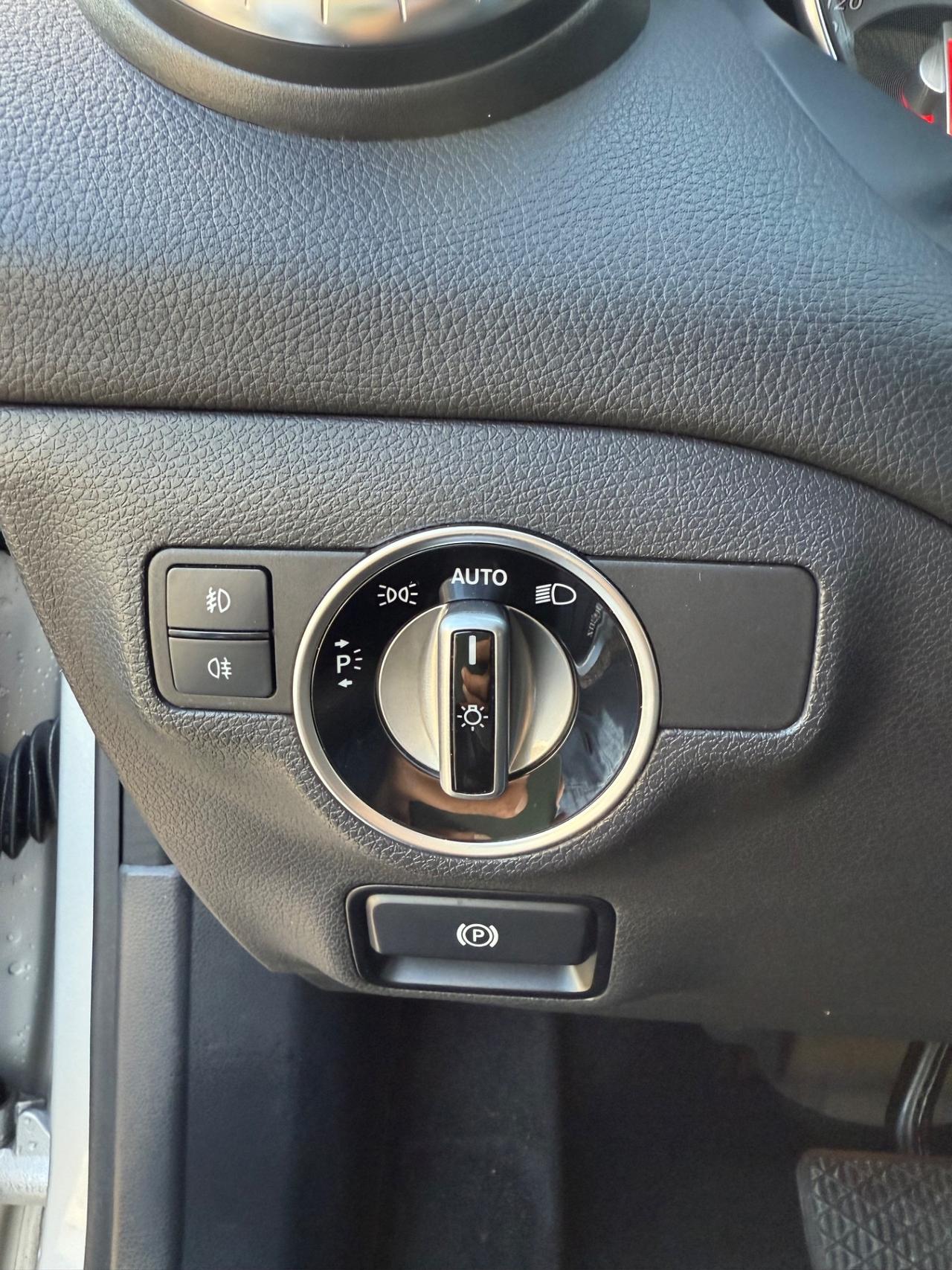 Mercedes CLA 200 d Sport 136CV RETROC/BIXENO