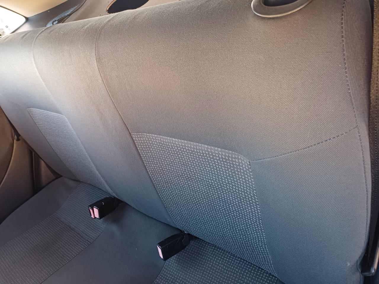 Opel Corsa 1.3 diesel 5 p. Cosmo - 2005