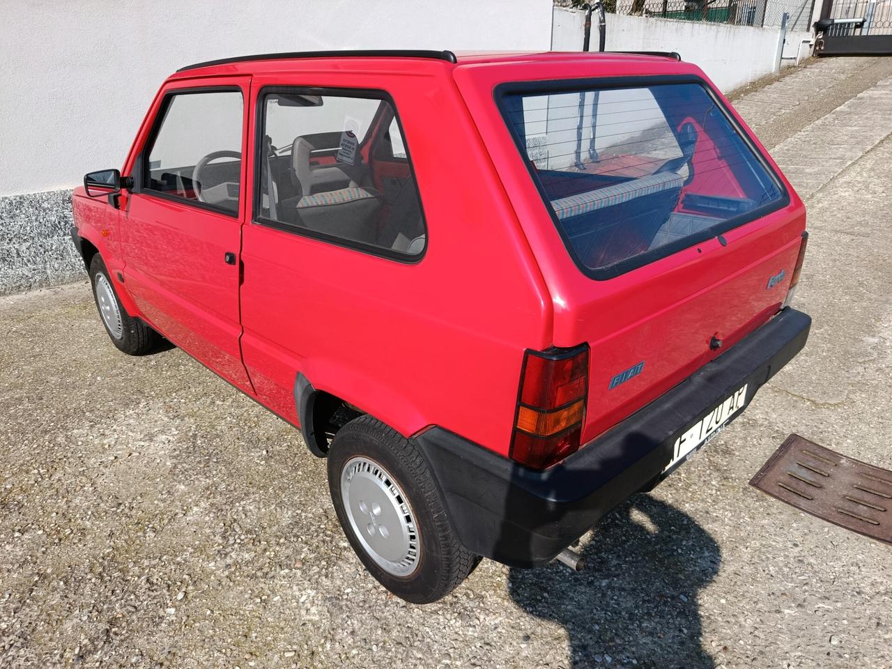 Fiat Panda 900 i.e. cat