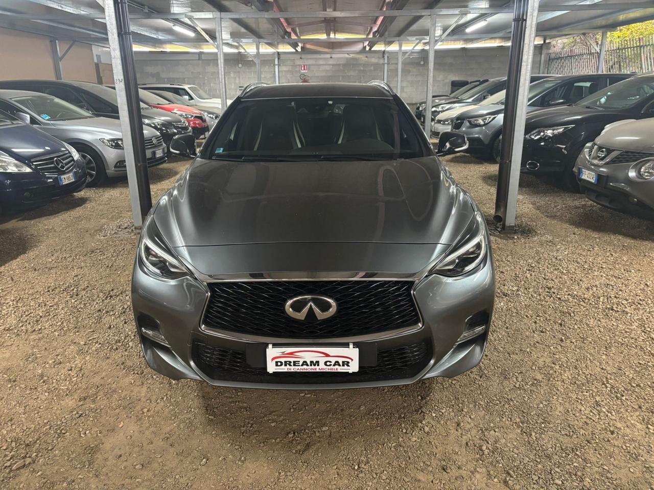 Infiniti Q30 1.5 diesel Sport