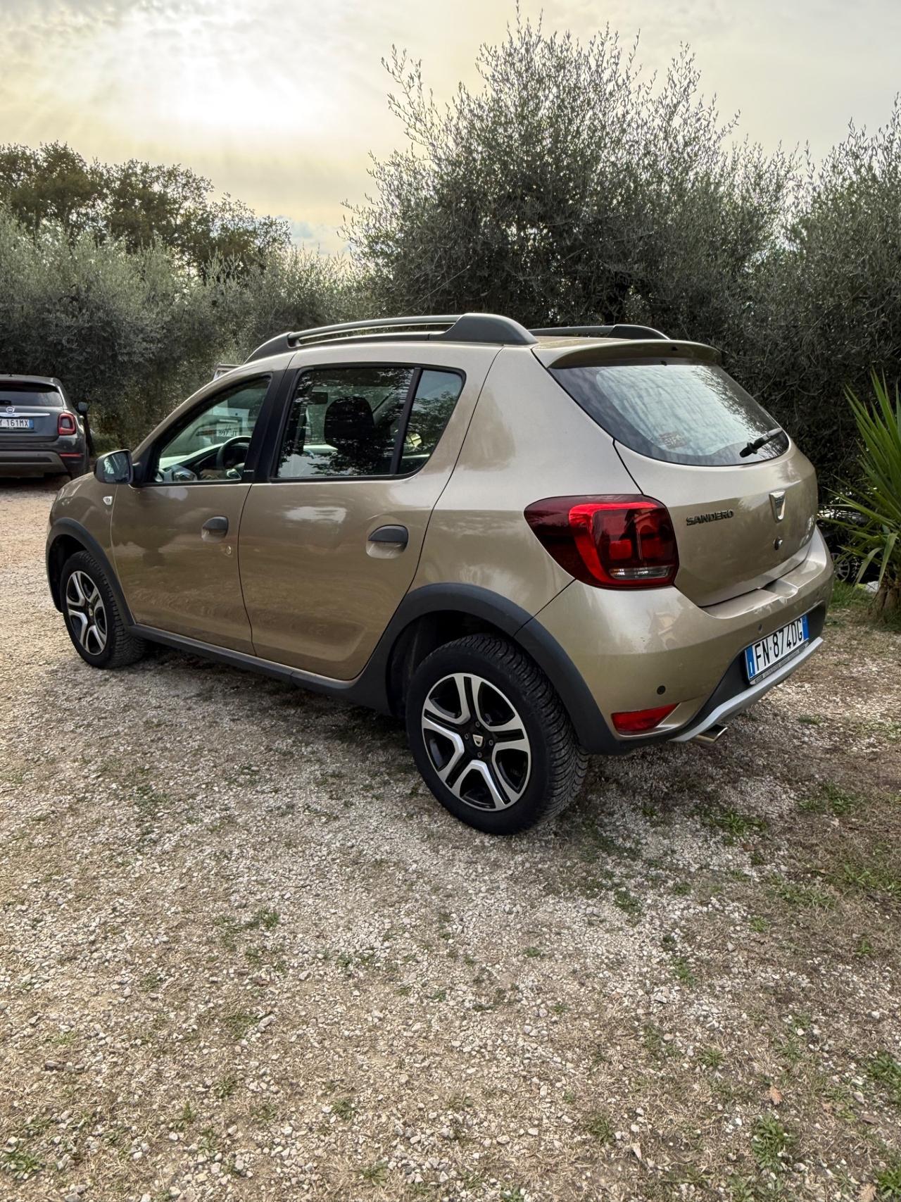 Dacia Sandero Stepway 1.5 Blue dCi 95 CV Techroad