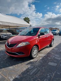 Lancia Ypsilon 1.3 MJT 16V 95 CV 5 porte S&S Silver