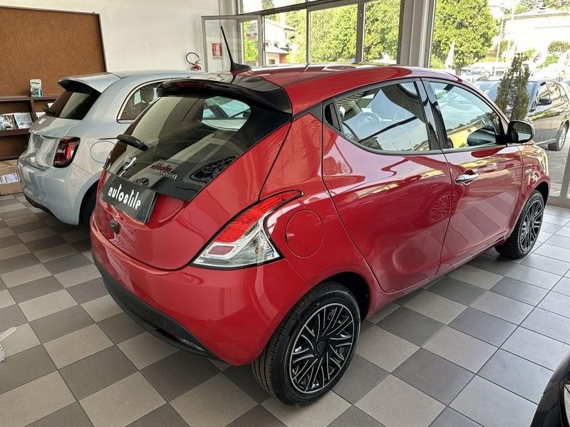 Lancia Ypsilon Lancia ypsilon 1.2 69 CV 5 porte S&S Gold