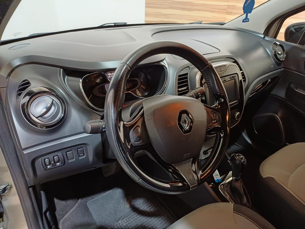 Renault Captur 1.5 dCi AUTOMATICA - 2016