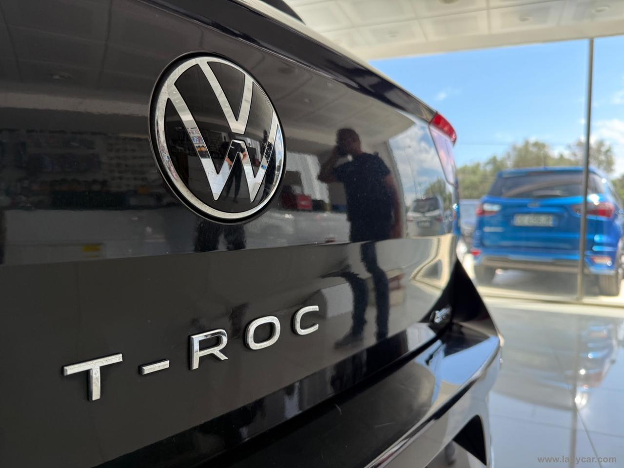 VOLKSWAGEN T-Roc 2.0 TDI 150 DSG 4MOTION Adv. BMT R-LINE