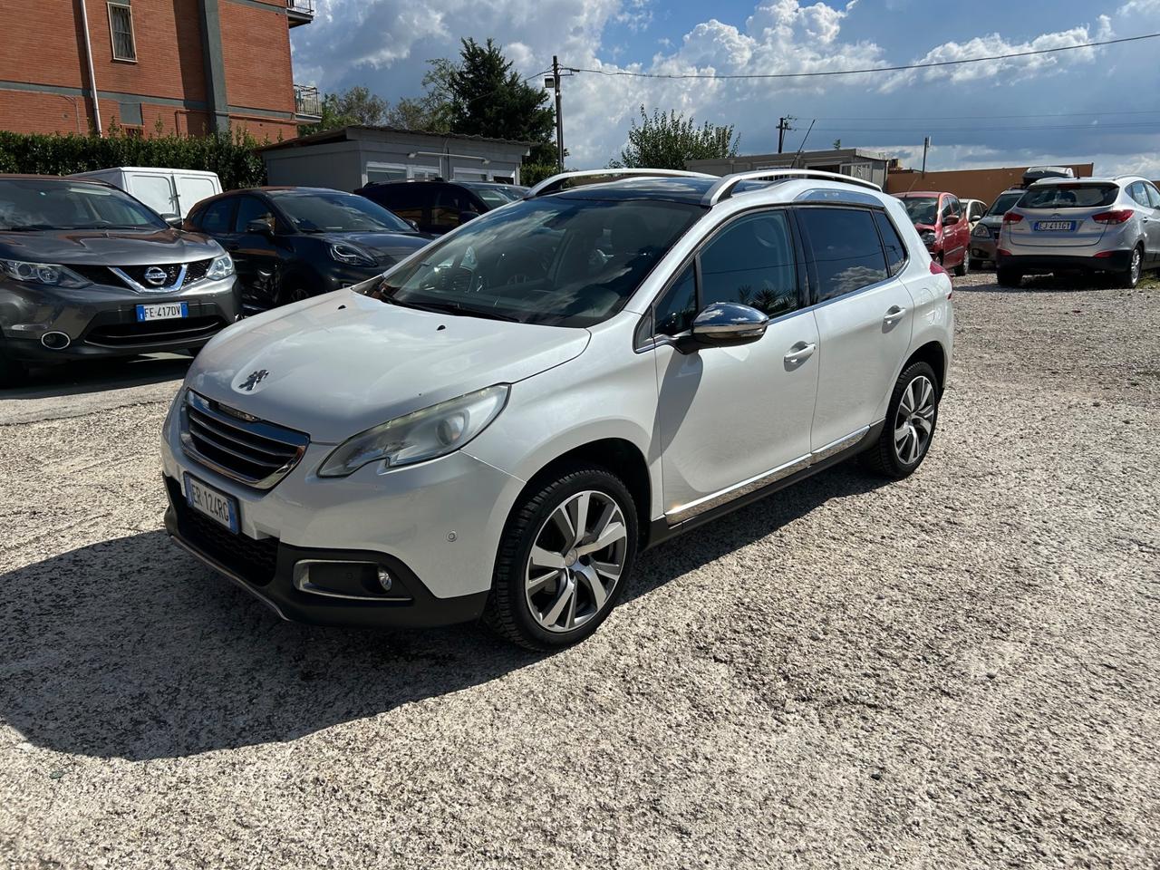 Peugeot 2008 1.6 e-HDi 115 CV Stop&Start Allure