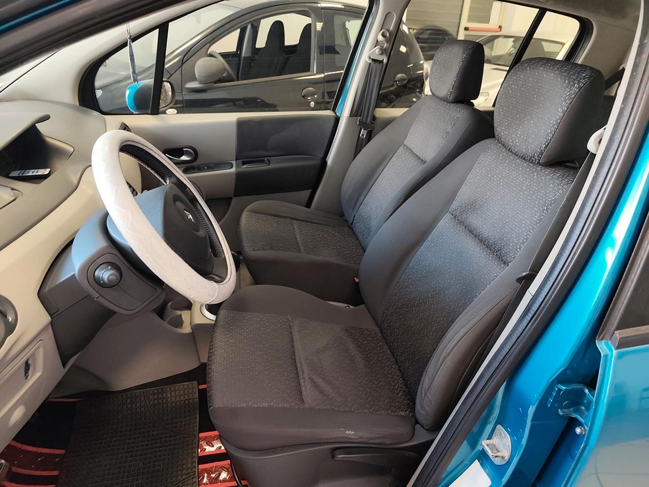 Renault Modus 1.5 dCi 82CV Luxe Privilège