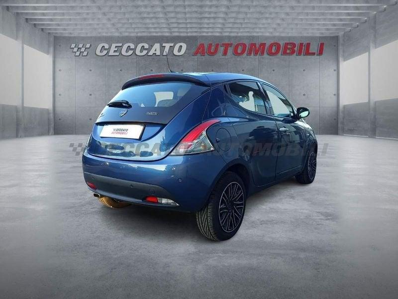 Lancia Ypsilon Ypsilon 1.0 firefly hybrid Gold s&s 70cv 5p.ti