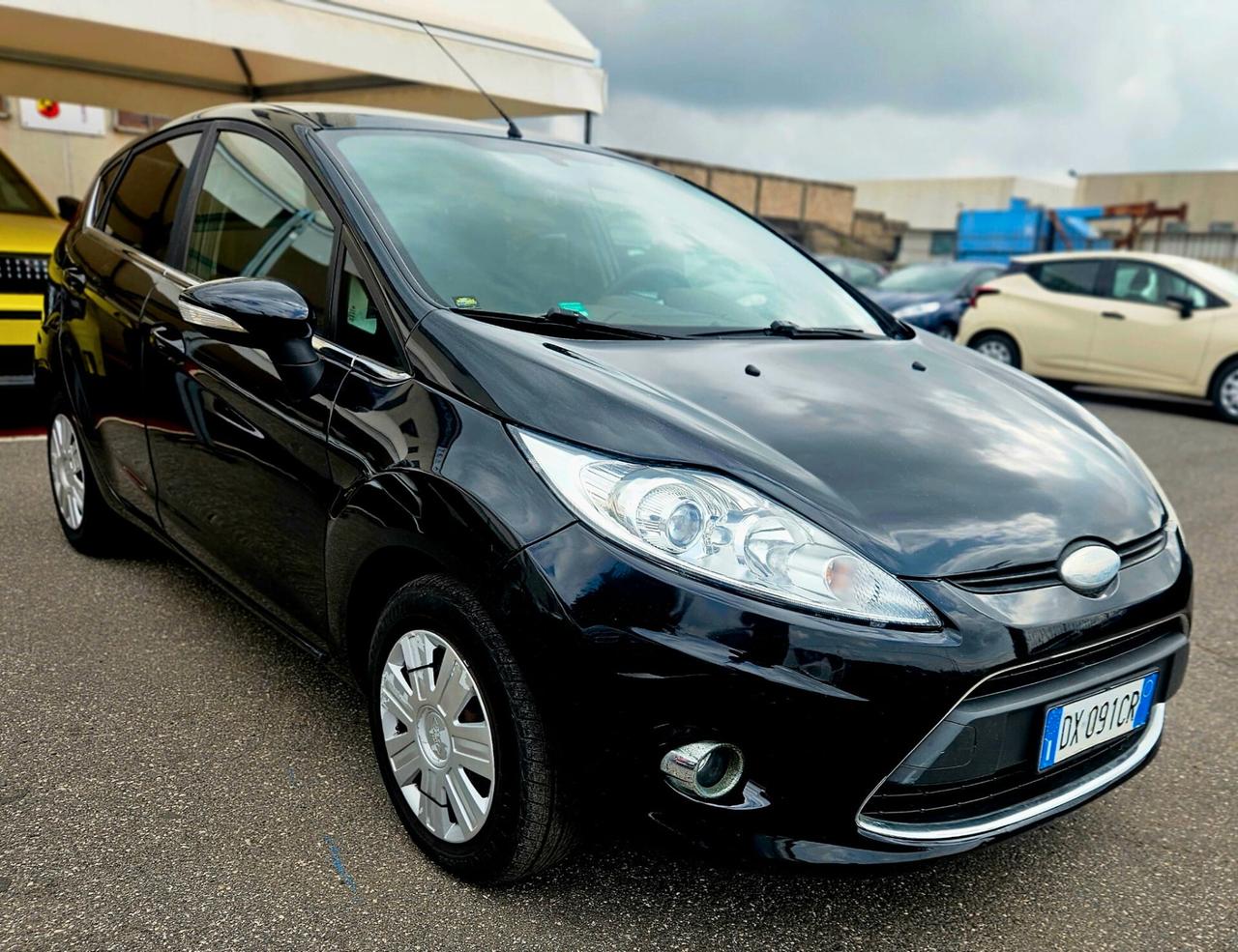 Ford Fiesta 1.4 TDCi 5p. Titanium