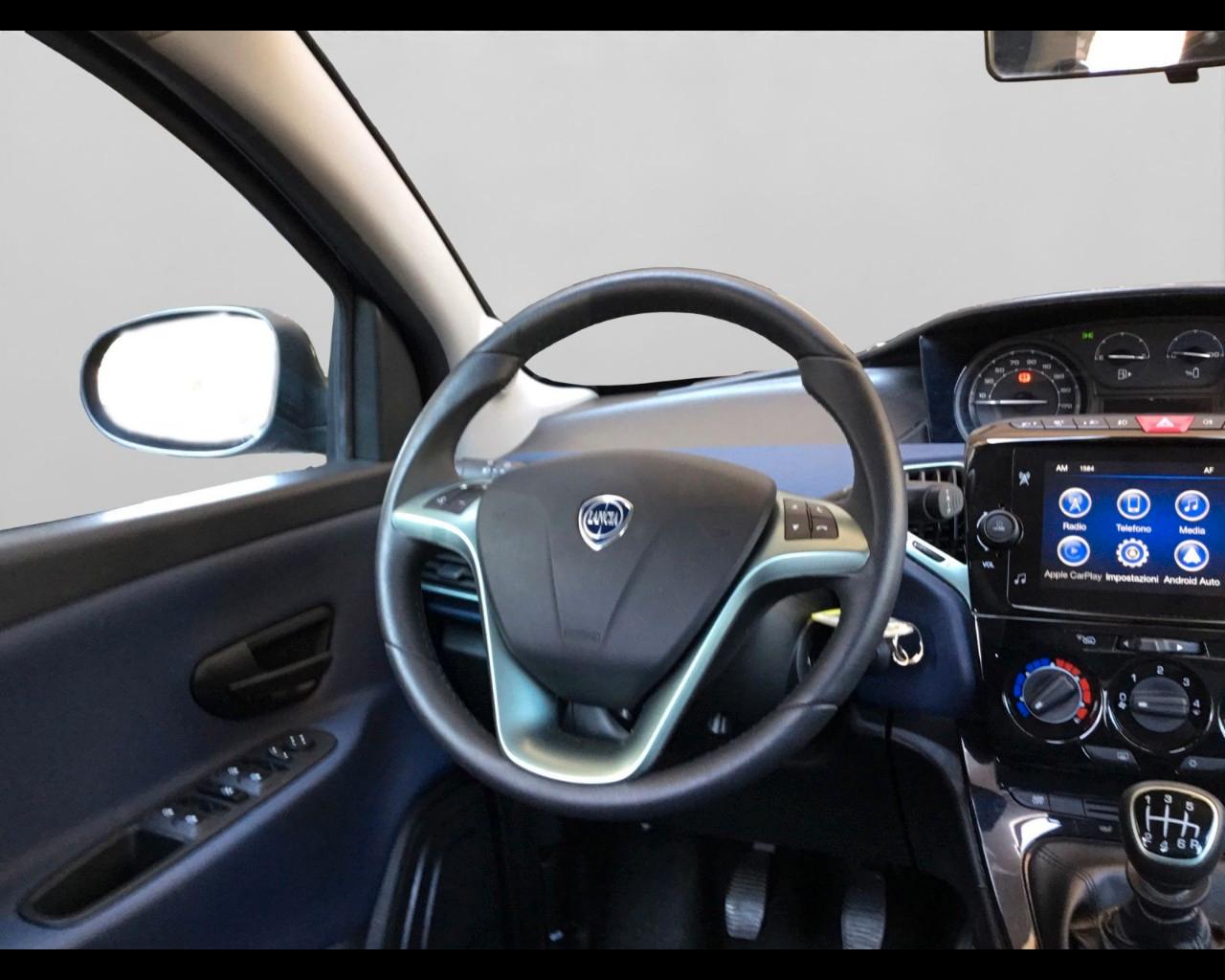 LANCIA Ypsilon III 2021 - Ypsilon 1.0 firefly hybrid Platino s&s 70cv