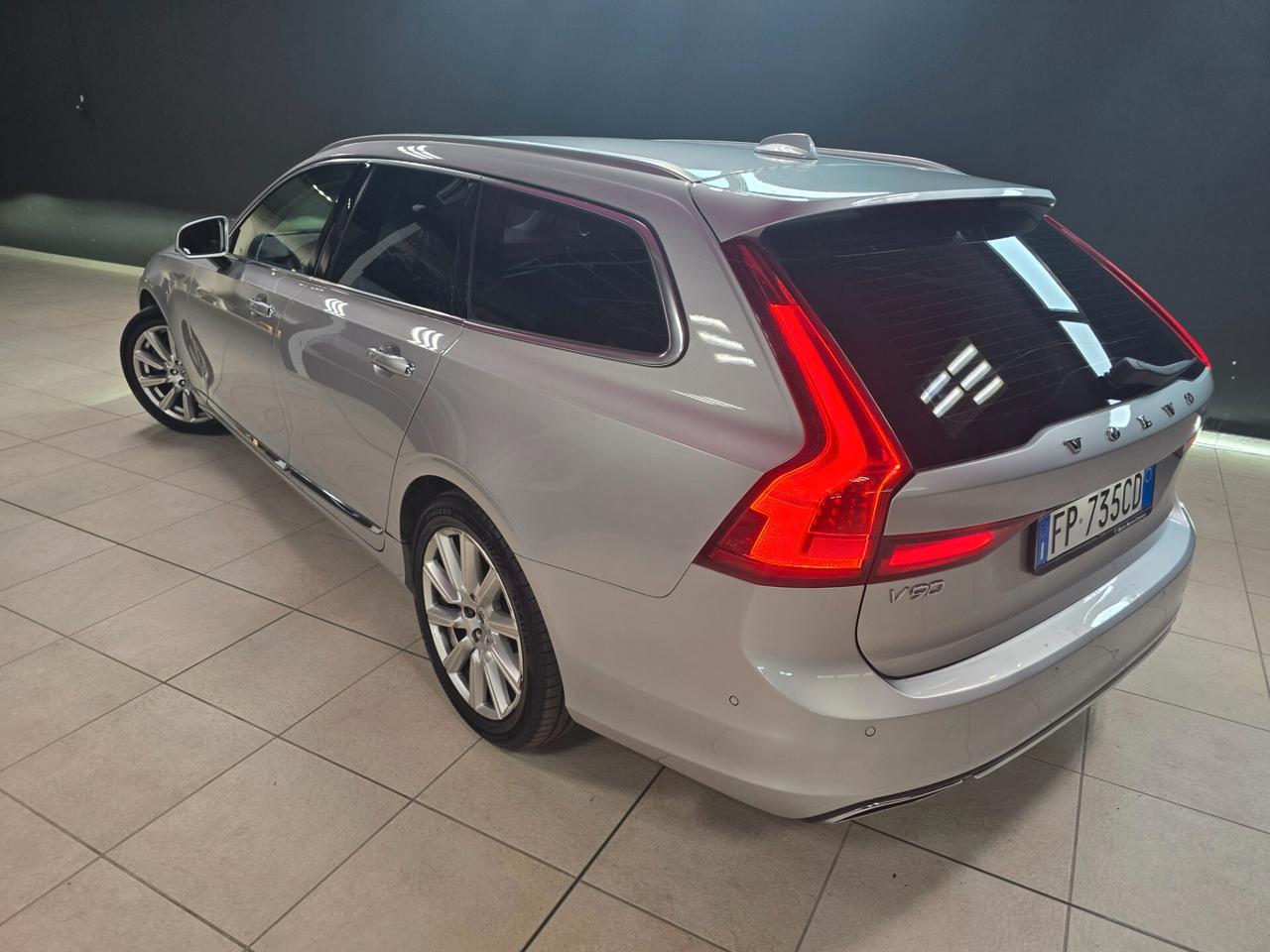 Volvo V90 D5 AWD Geartronic Inscription