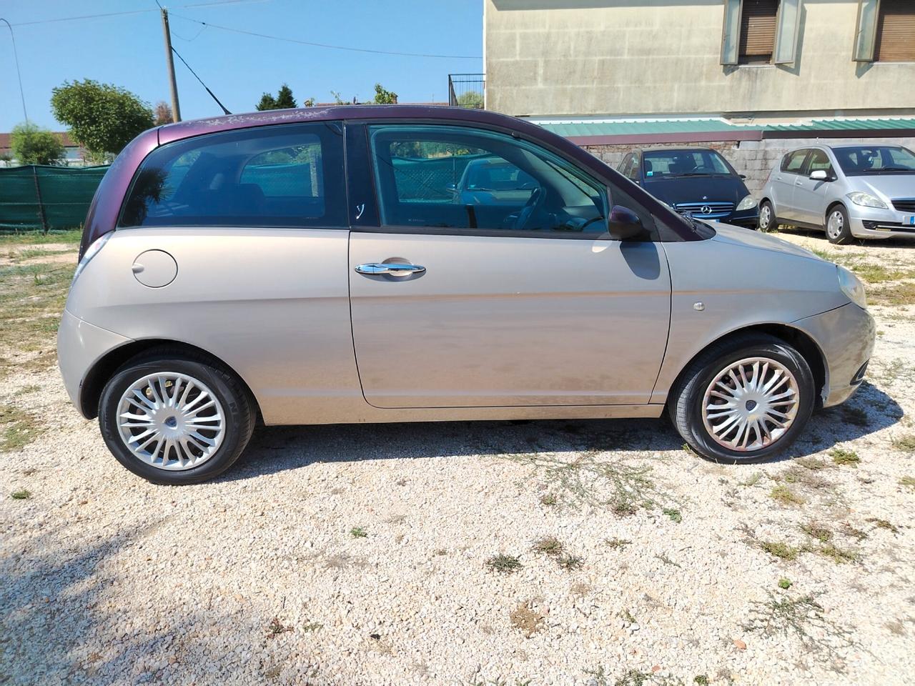 Lancia Ypsilon 1.2 Passion