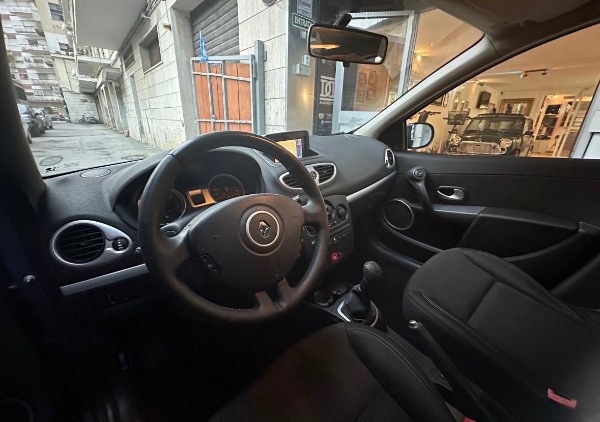 Renault Clio 1.2 16V 5 porte Confort