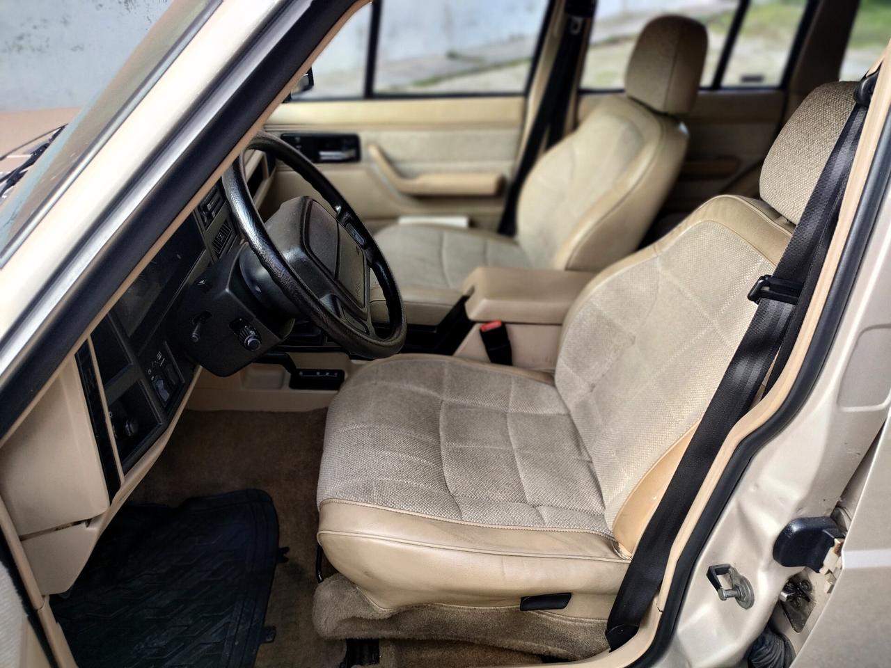 Jeep Cherokee 2.5 TD 5p Selec-Trac Country