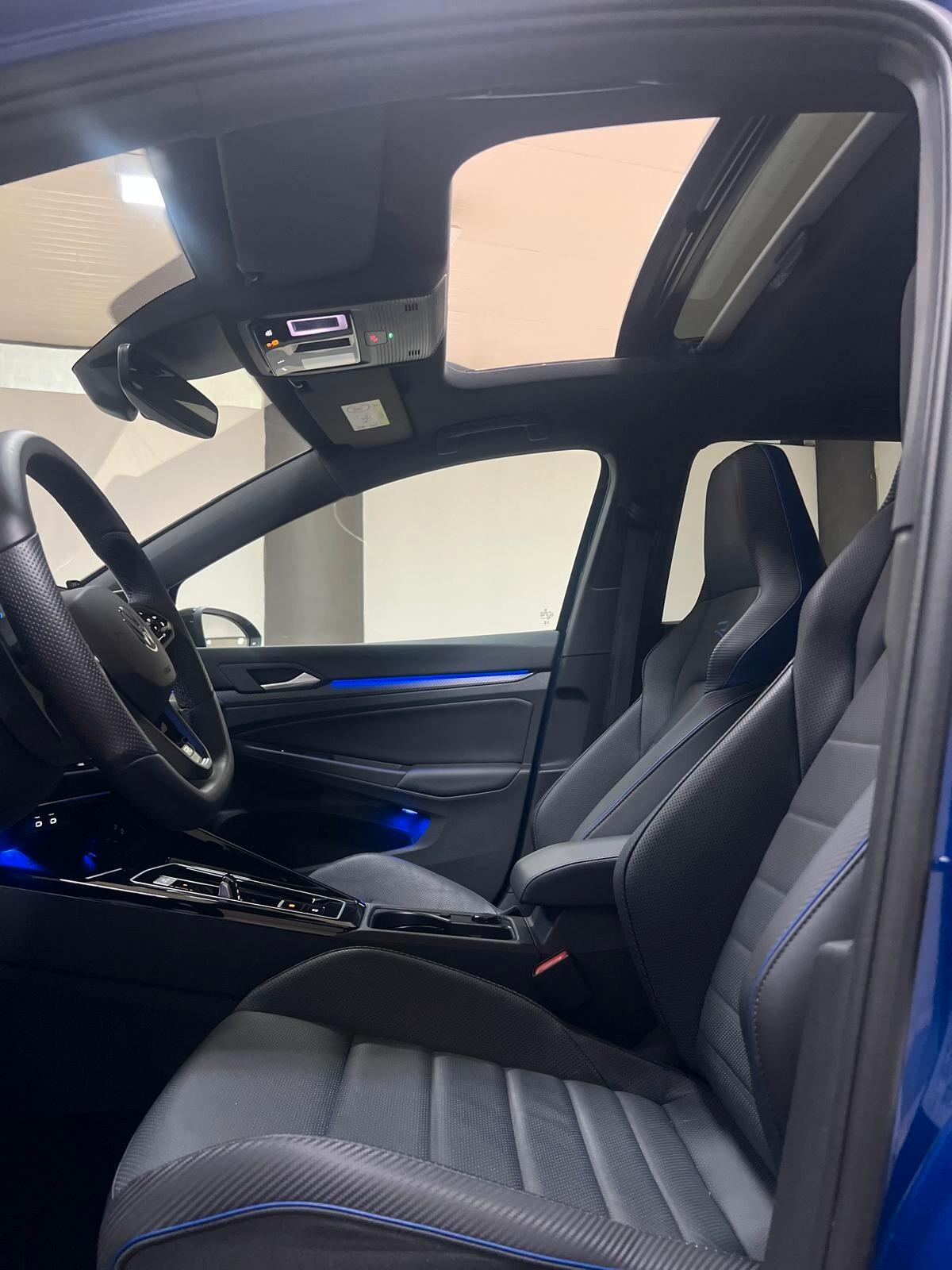 Volkswagen Golf 2.0 TSI R DSG 4Motion 20 years