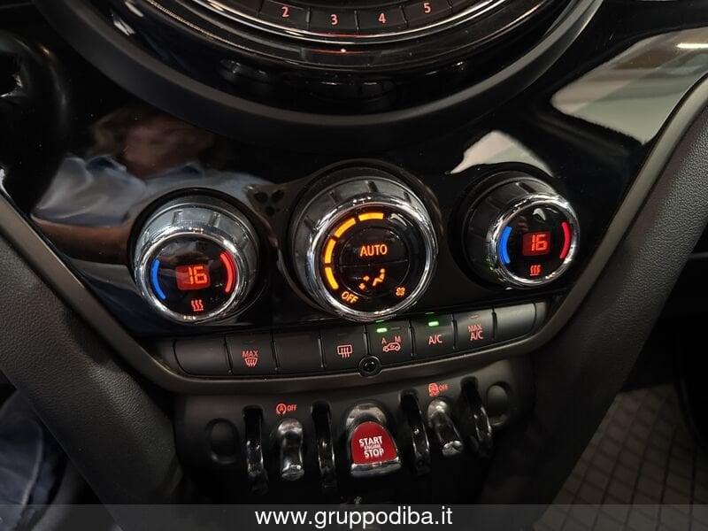 MINI Mini Countryman F60 2017 Diese Mini Countryman 1.5 One D Hype