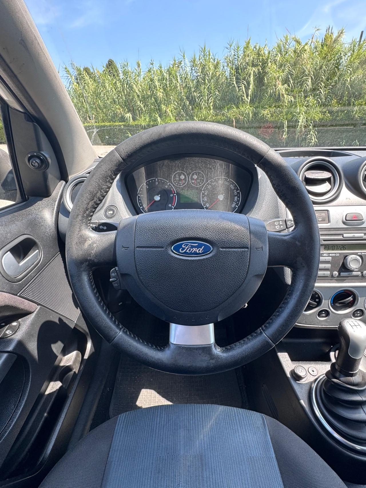 Ford Fiesta 1.4 TDCi 5p