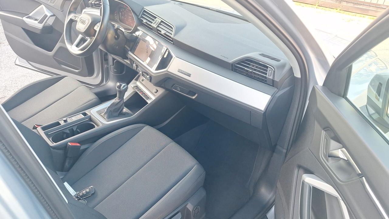 Audi Q3 SPB 35 TDI S tronic Business Plus