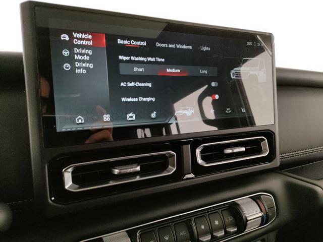 EMC 212 2.0 TGDI 8AT 4WD Adventurer