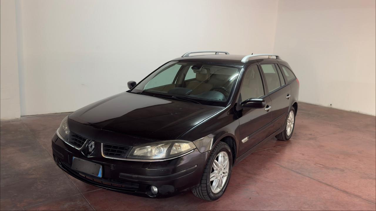 Renault Laguna 1.9 dCi/130CV Grandtour Planet