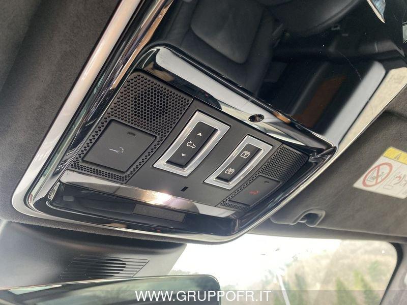 Land Rover Range Rover 4.4 SDV8 Autobiography