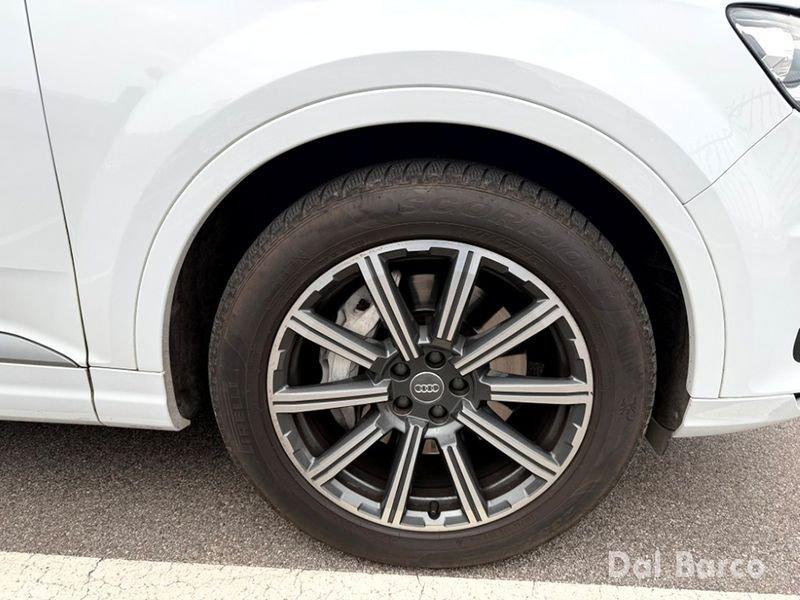 Audi Q7 V6 3.0 TDI 150kW quattro tiptronic