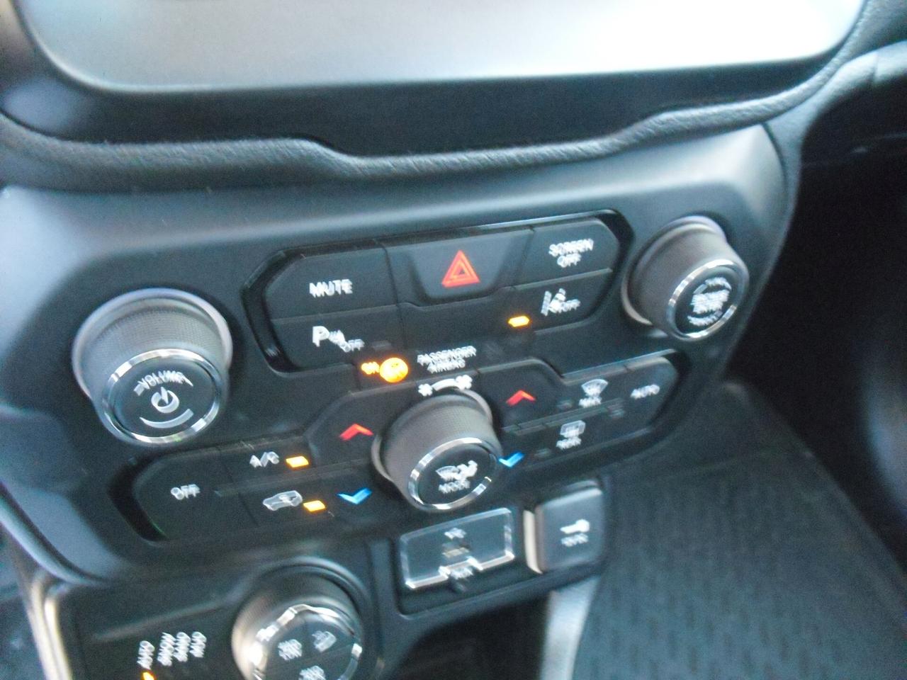 Jeep Renegade 2.0 Mjt 140CV 4WD Active Drive Low Limited, PERFETTA CON SOLI 98.000 KM!!