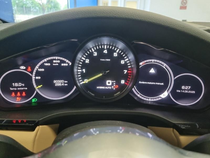 PORSCHE CAYENNE 3.0 V6 E-HYBRID